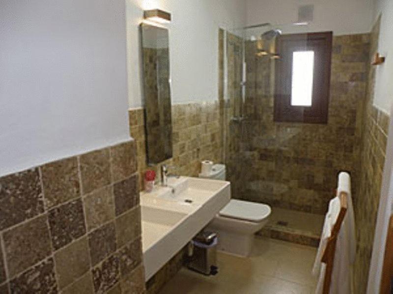 Hostal Extramuros コニル・デ・ラ・フロンテラ エクステリア 写真